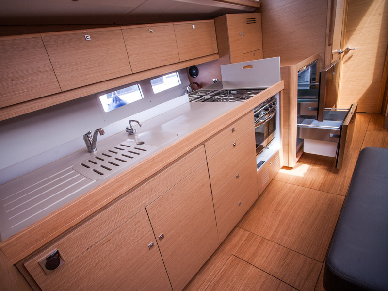 Dufour 460 GL — photo 8