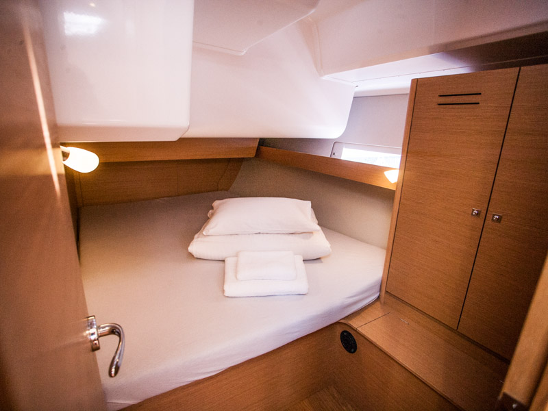 Dufour 460 GL — photo 13