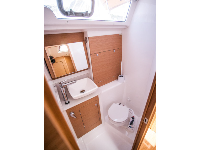Dufour 460 GL — photo 18