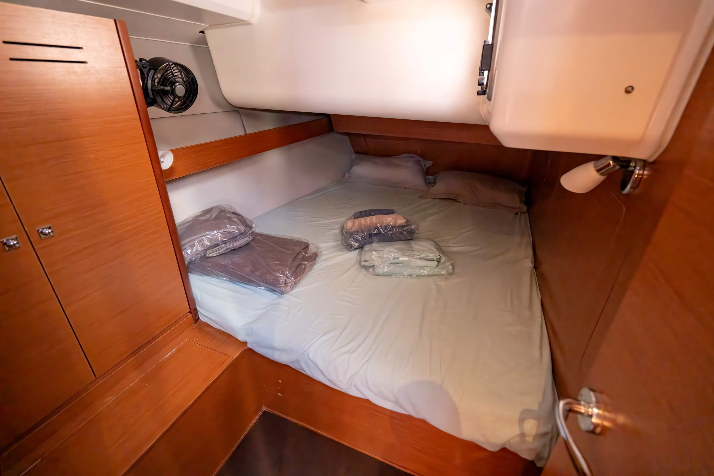 Dufour 460 GL - 5 cab. — photo 11