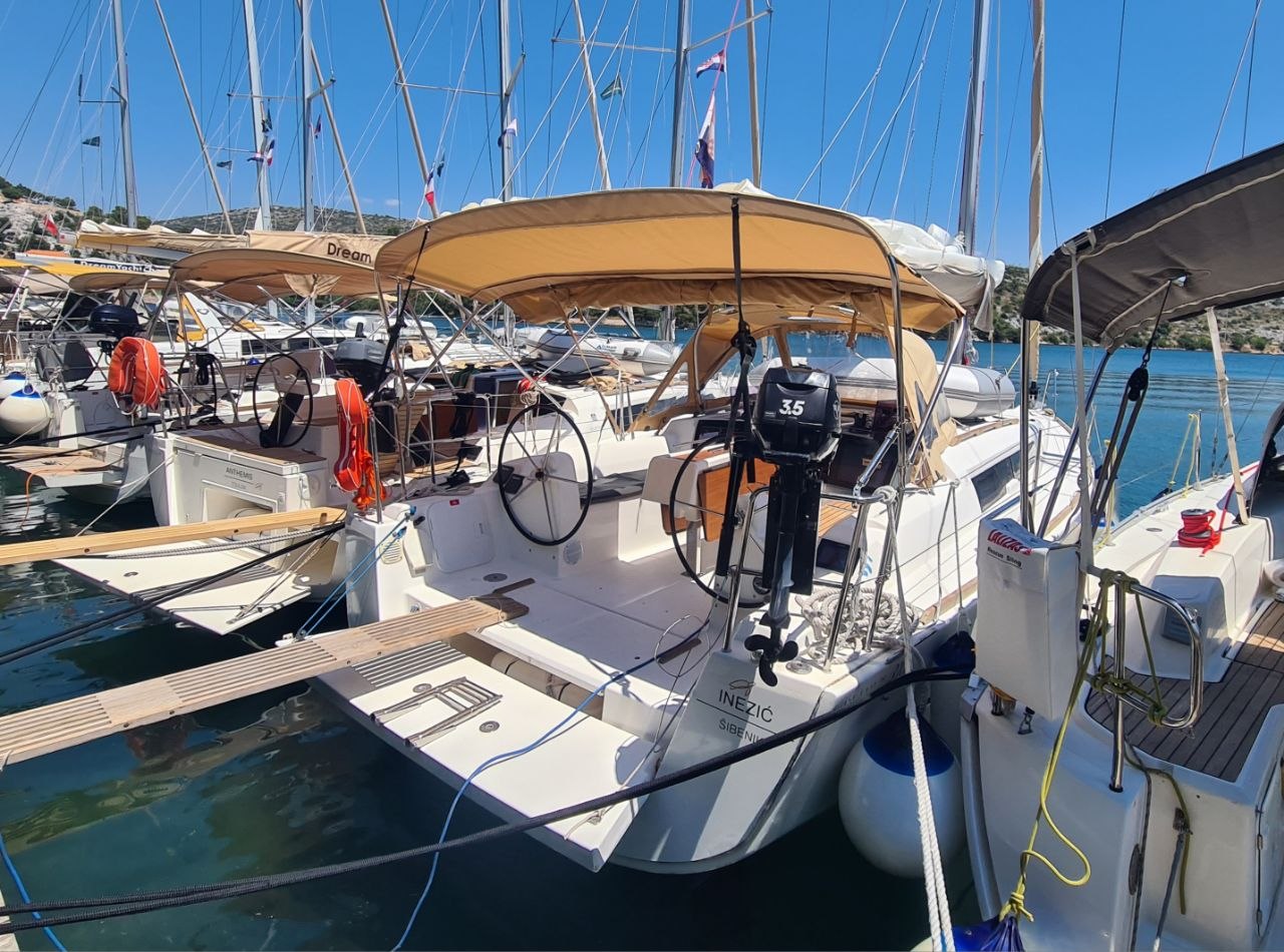 Dufour 310 GL — photo 4