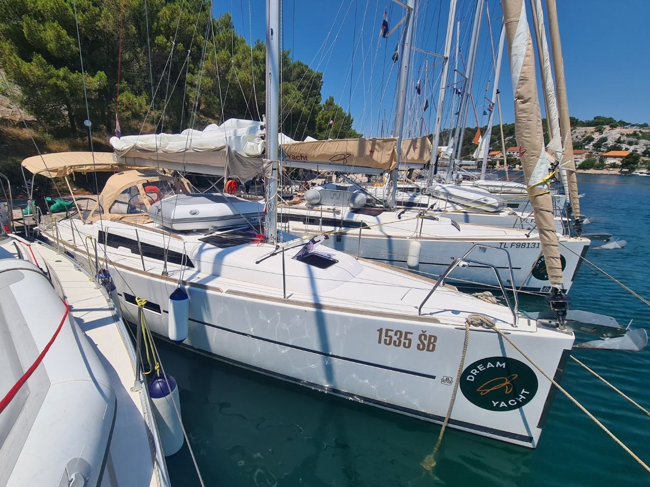 Dufour 310 GL — photo 7