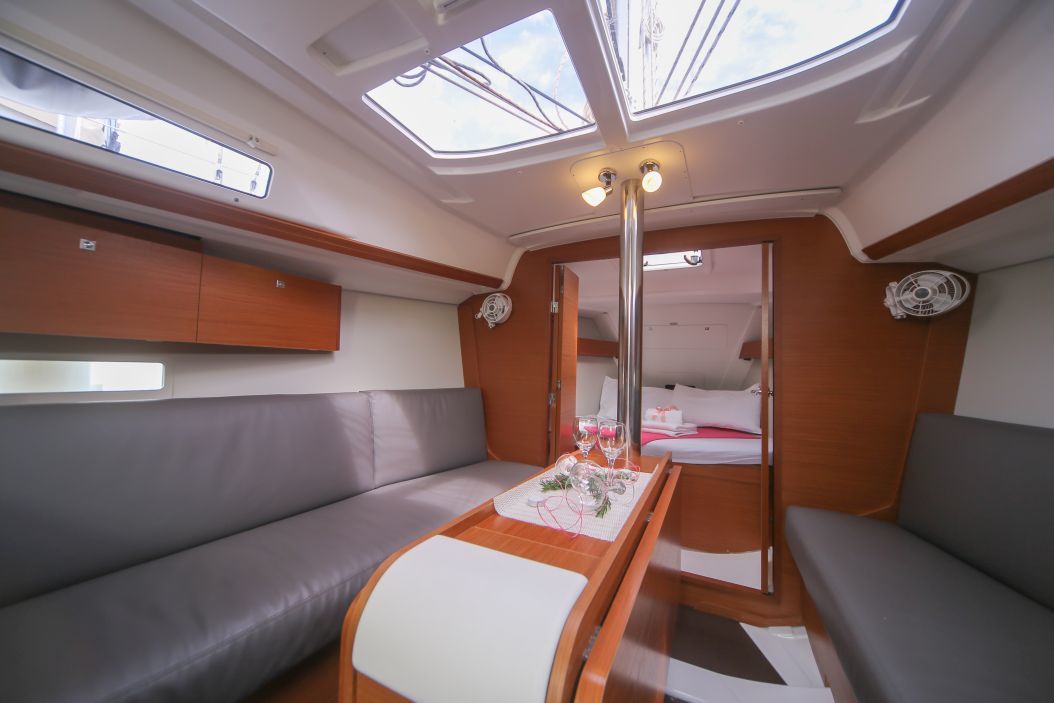 Dufour 310 GL — photo 4