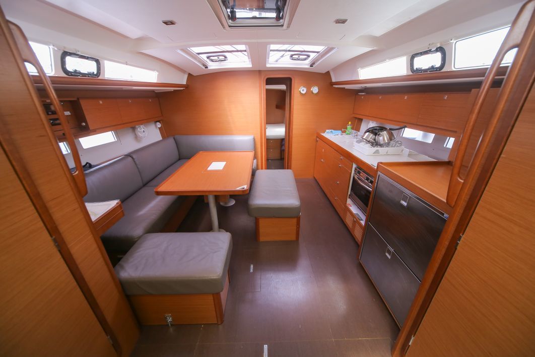 Dufour 460 GL — photo 7