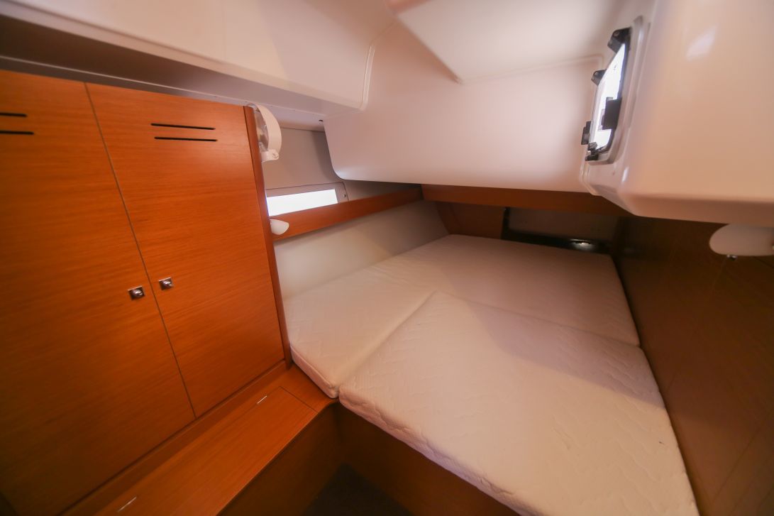 Dufour 460 GL — photo 12