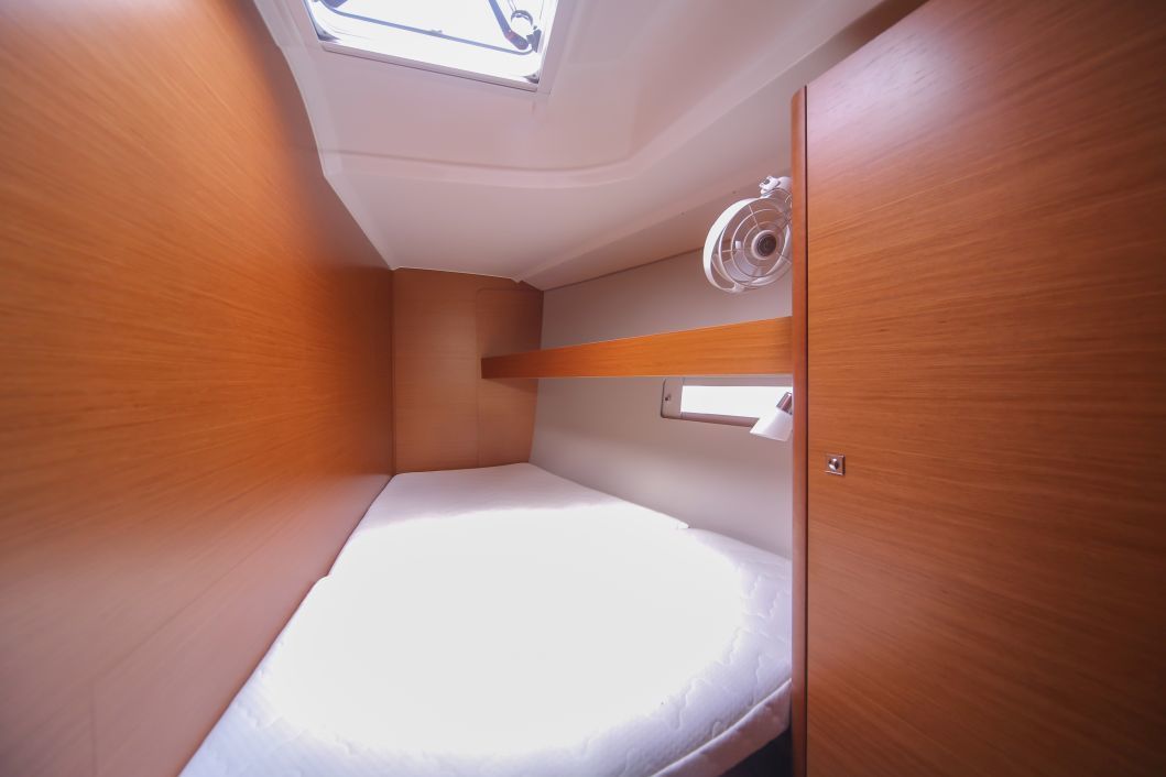 Dufour 460 GL — photo 13