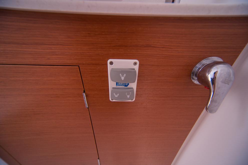 Dufour 460 GL — photo 7