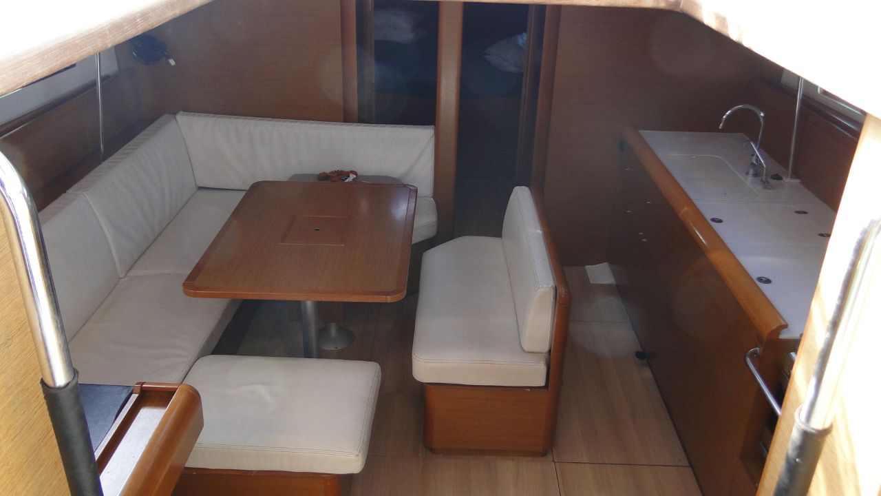 Sun Odyssey 479 - 4 cab. — photo 6