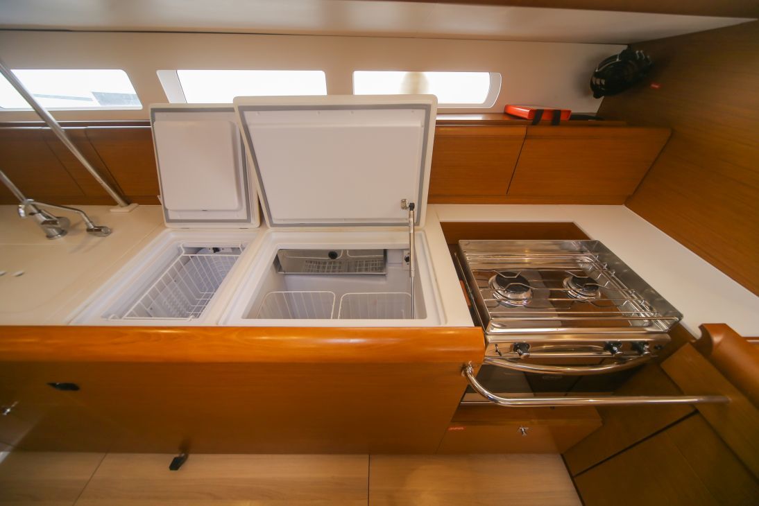 Sun Odyssey 519 - 5 + 1 cab. — photo 11