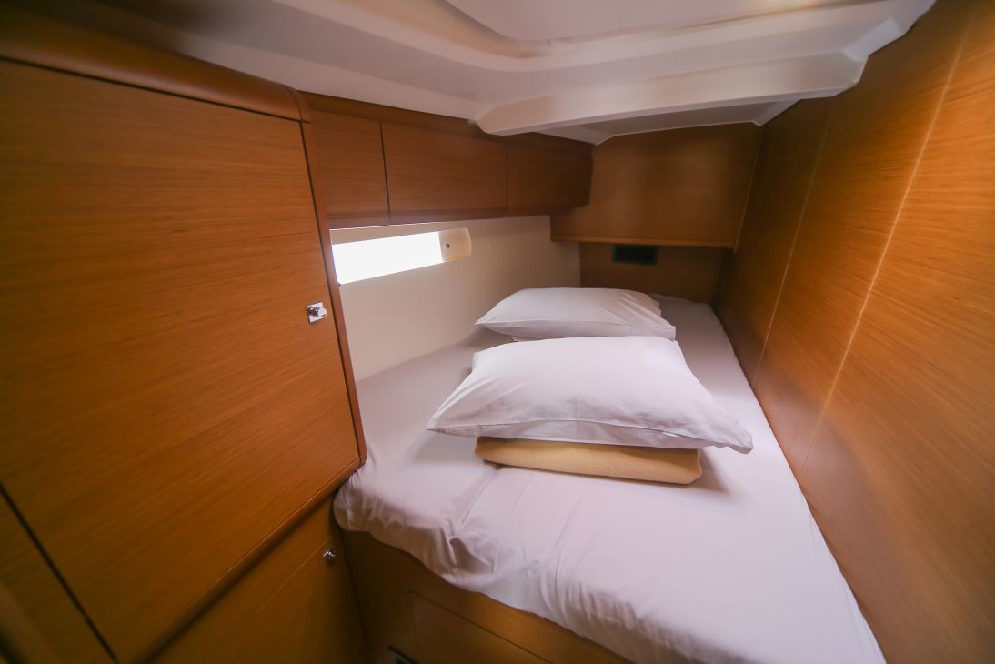 Sun Odyssey 519 - 5 + 1 cab. — photo 12