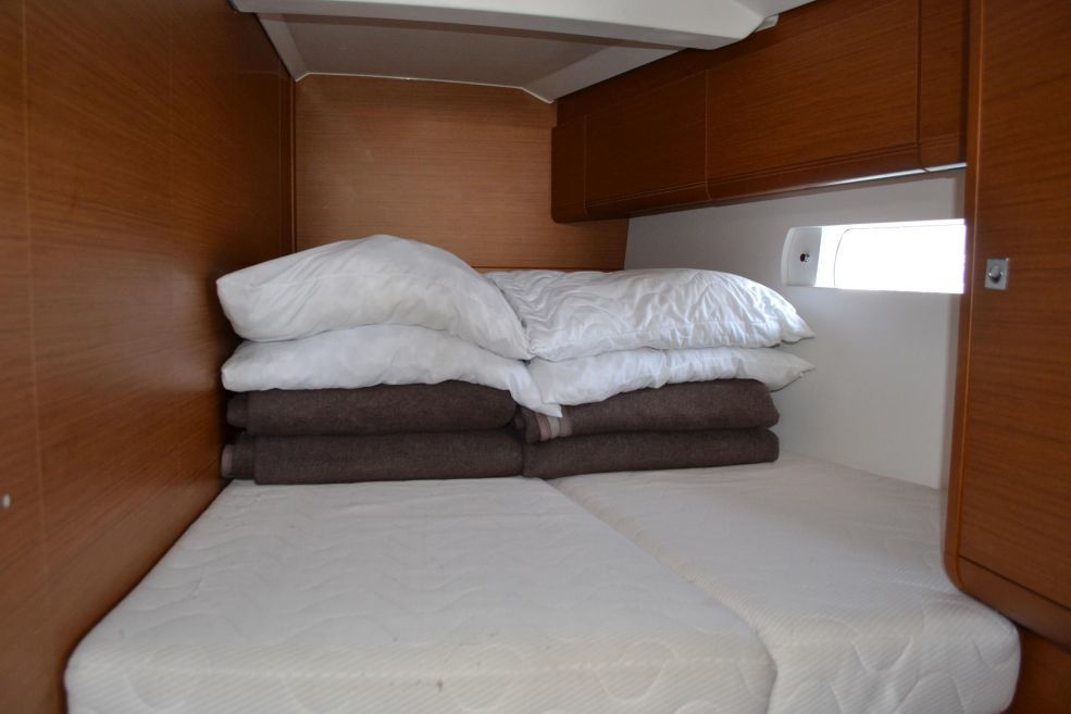 Sun Odyssey 519 - 5 + 1 cab. — photo 7