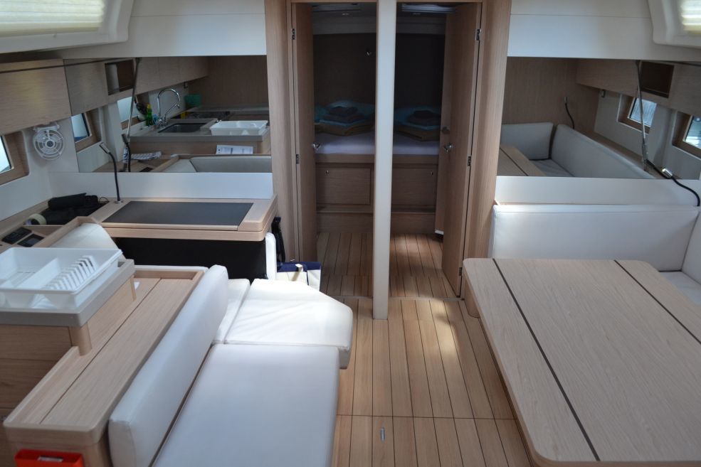 Oceanis 51.1 - 5 + 1 cab. — photo 4