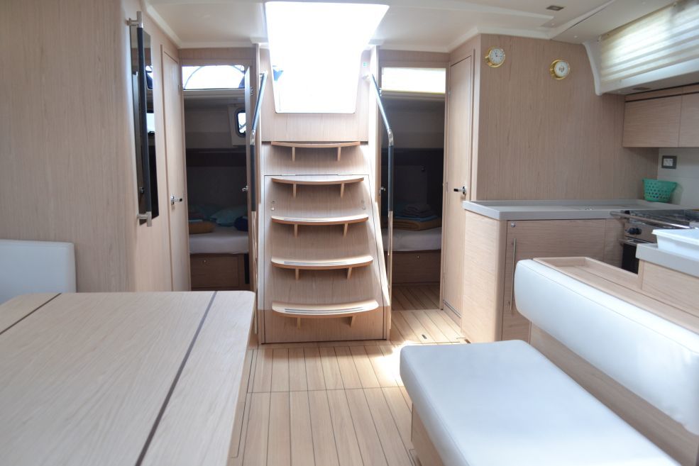 Oceanis 51.1 - 5 + 1 cab. — photo 9