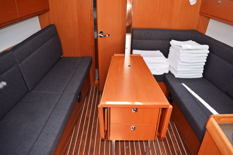 Bavaria Cruiser 34 - 2 cab. — photo 7