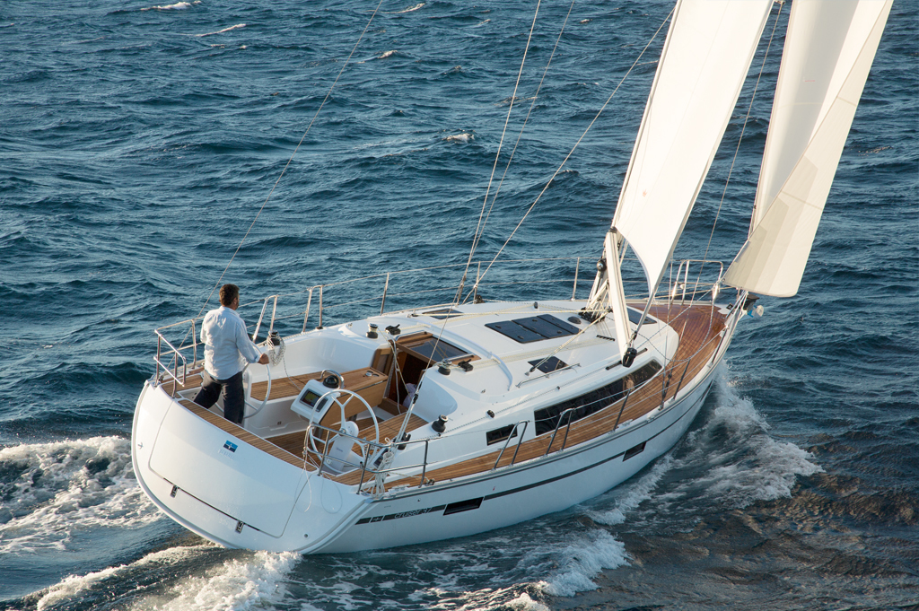 Bavaria Cruiser 37 - 3 cab. — photo 3