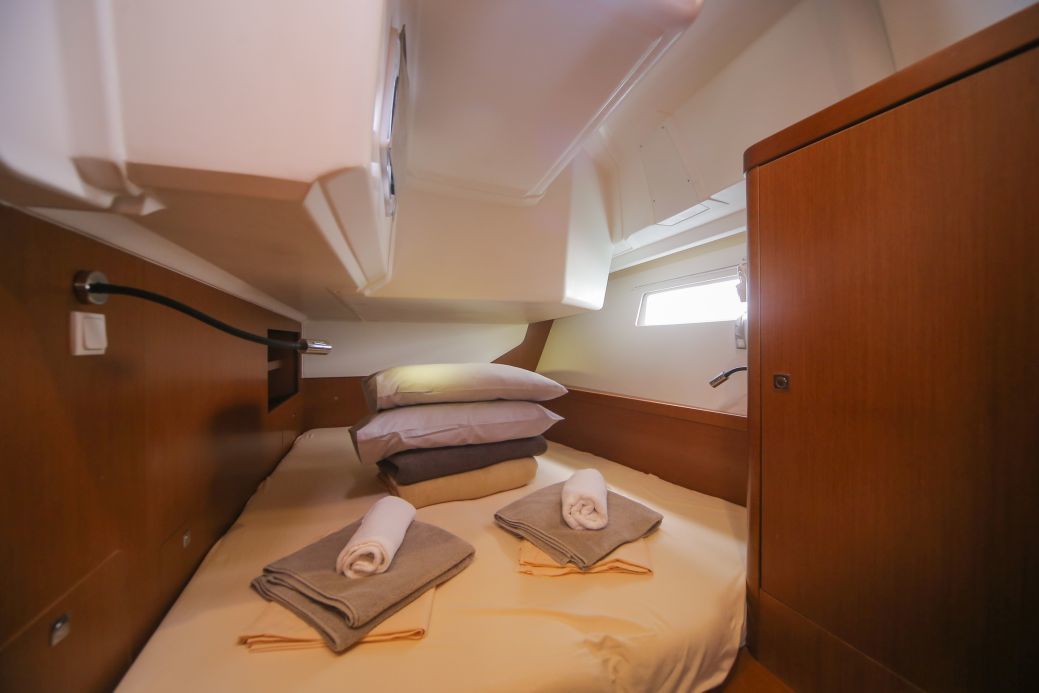 Oceanis 45 - 4 cab. — photo 17