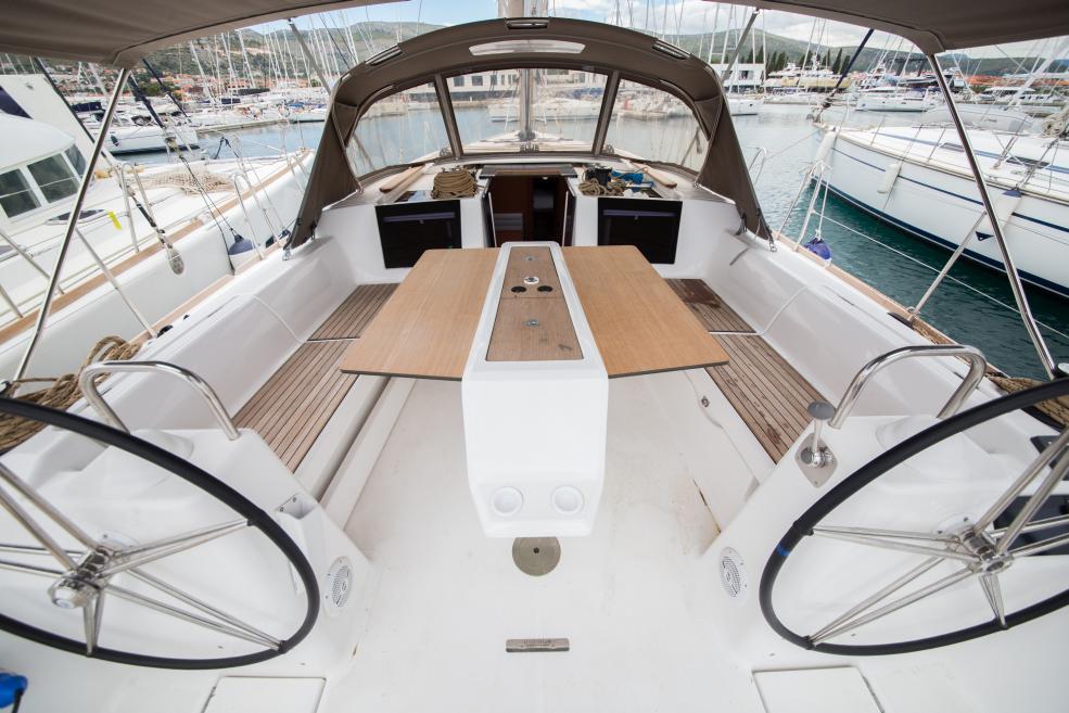 Dufour 460 GL — photo 3