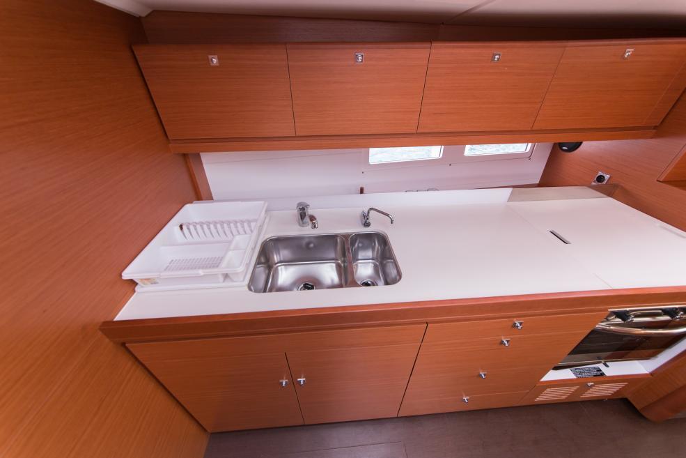 Dufour 460 GL — photo 15
