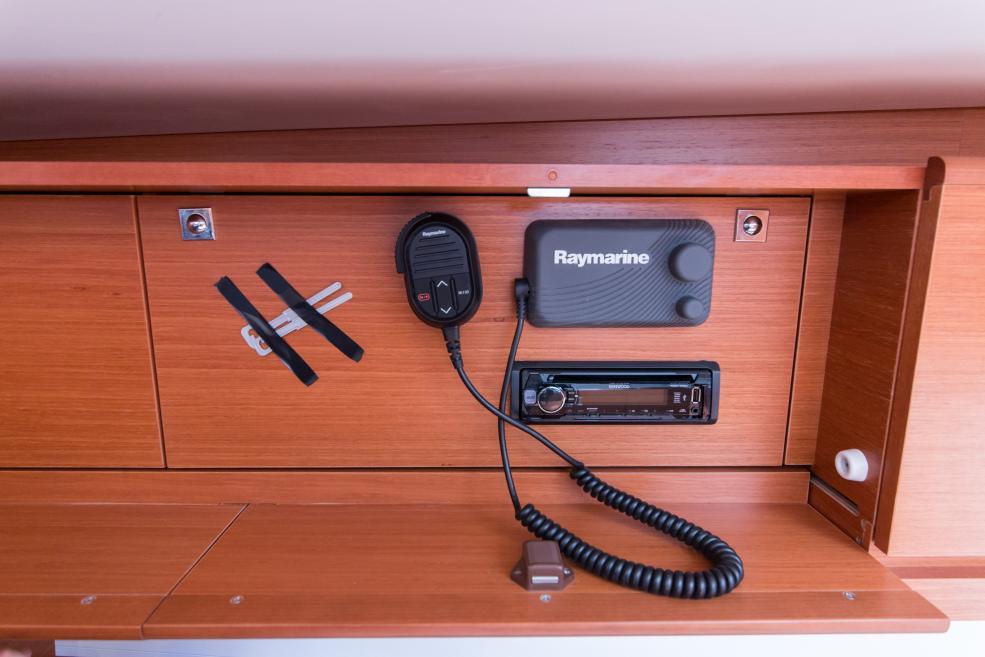 Dufour 460 GL — photo 17