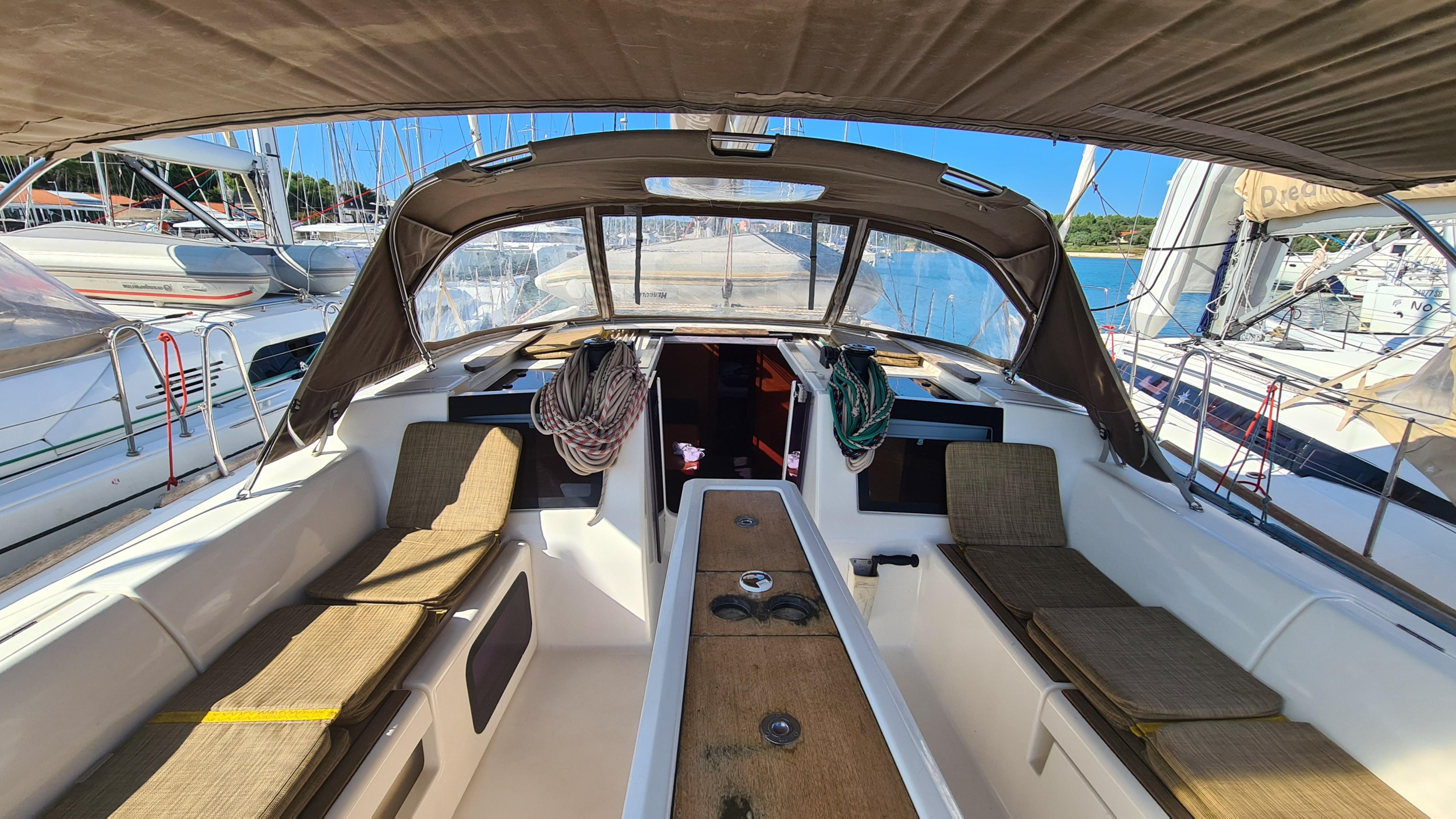 Dufour 460 GL — photo 6