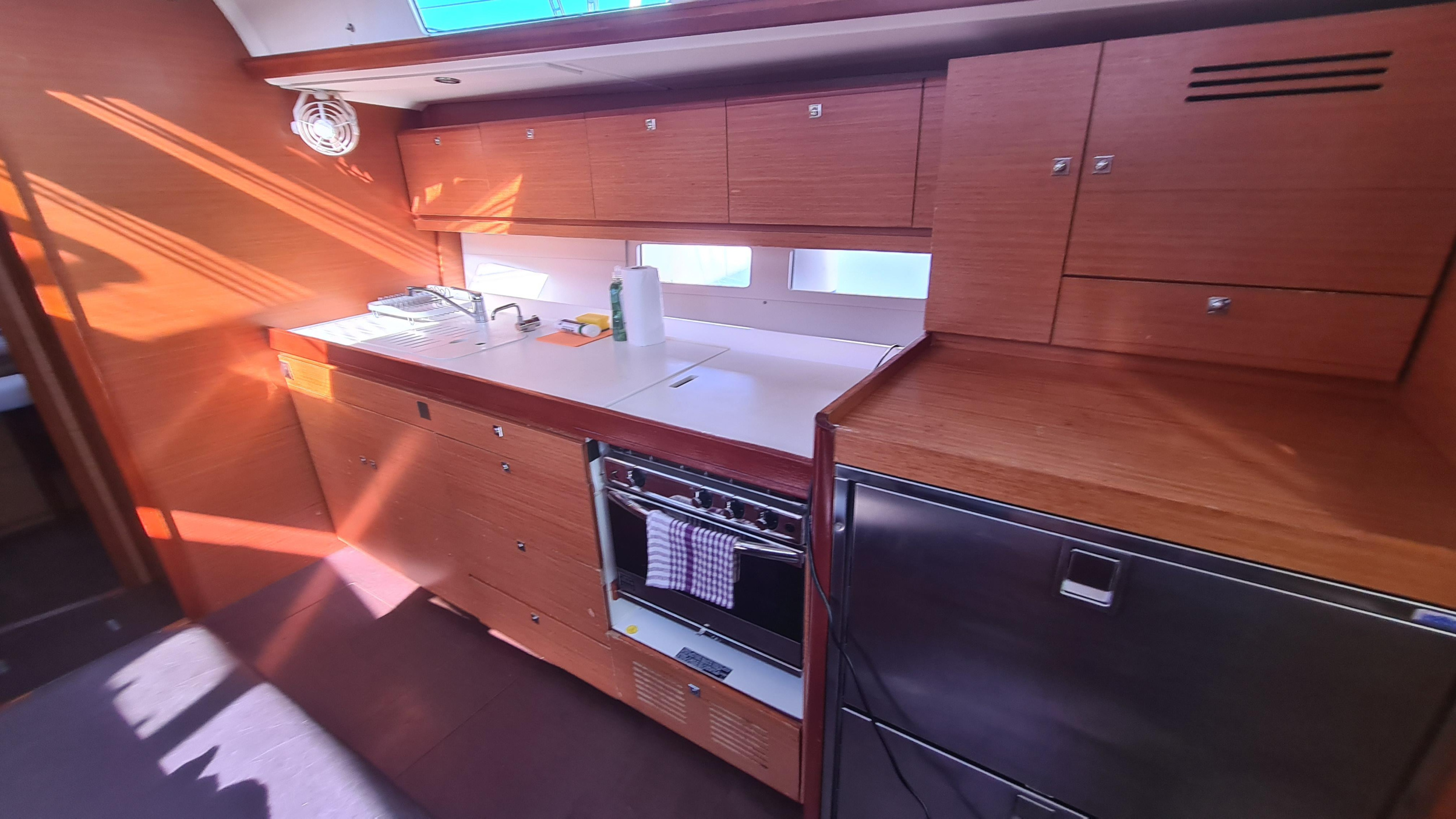Dufour 460 GL — photo 11