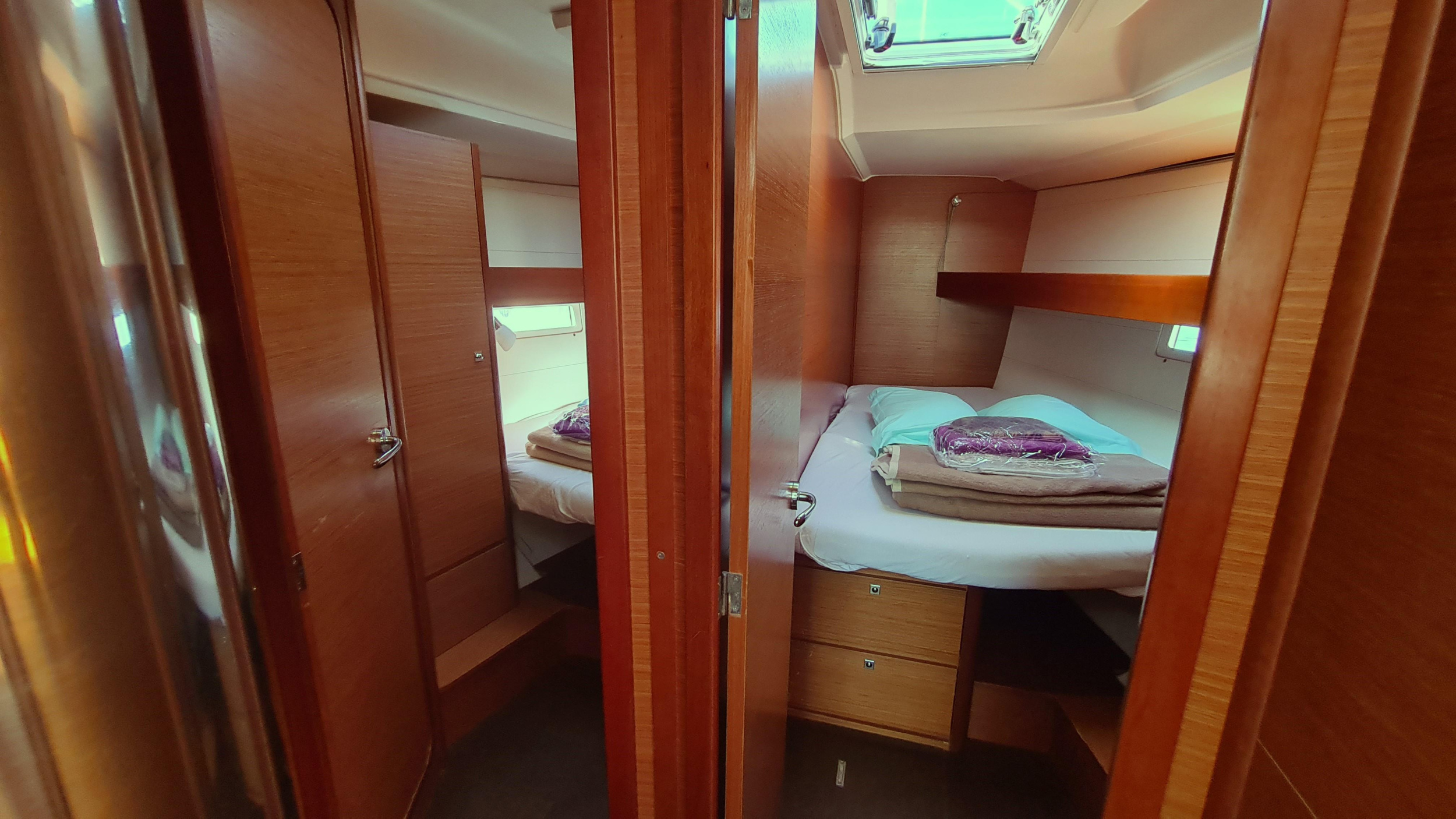 Dufour 460 GL — photo 12