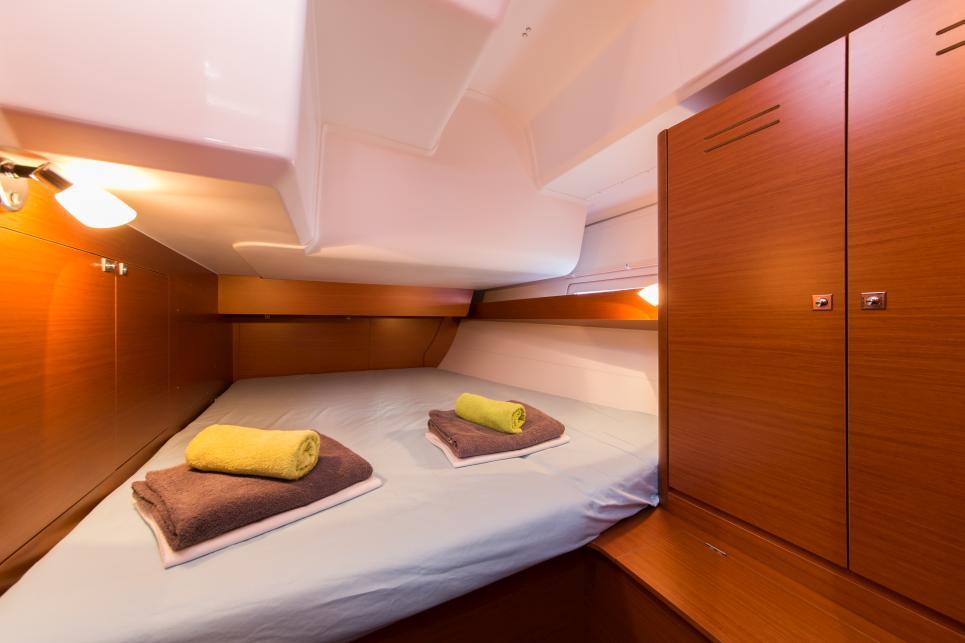 Dufour 460 GL — photo 12
