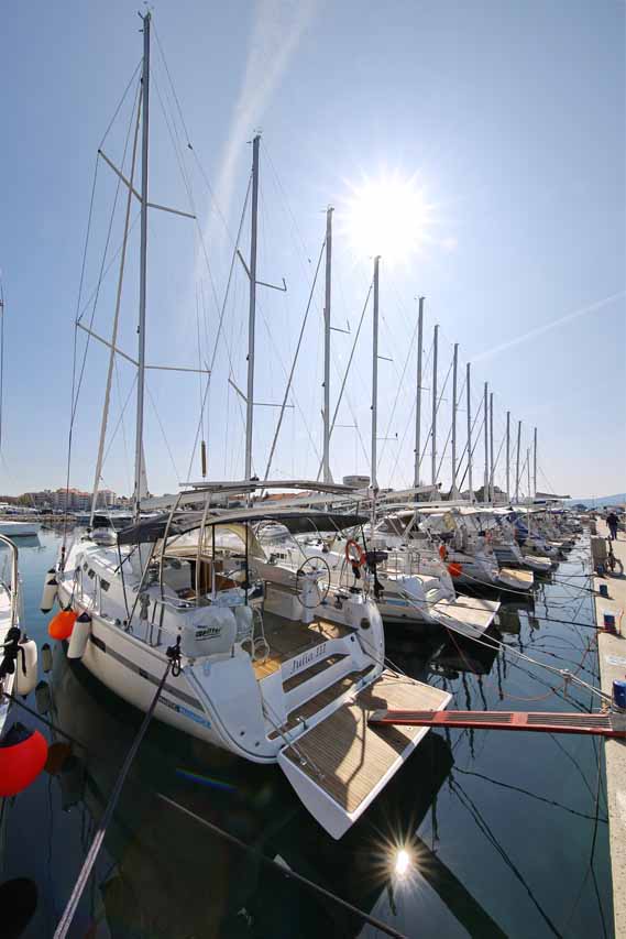 Bavaria Cruiser 45 - 4 cab. — photo 3