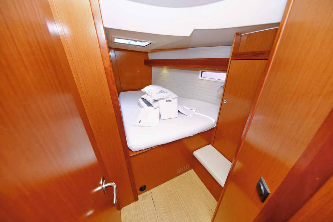 Bavaria Cruiser 45 - 4 cab. — photo 18