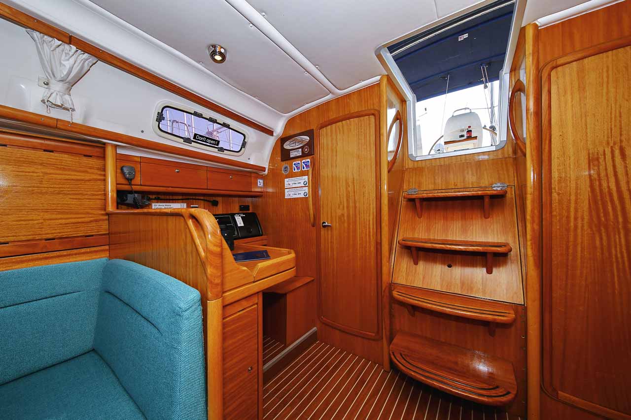 Bavaria 39 Cruiser — photo 11