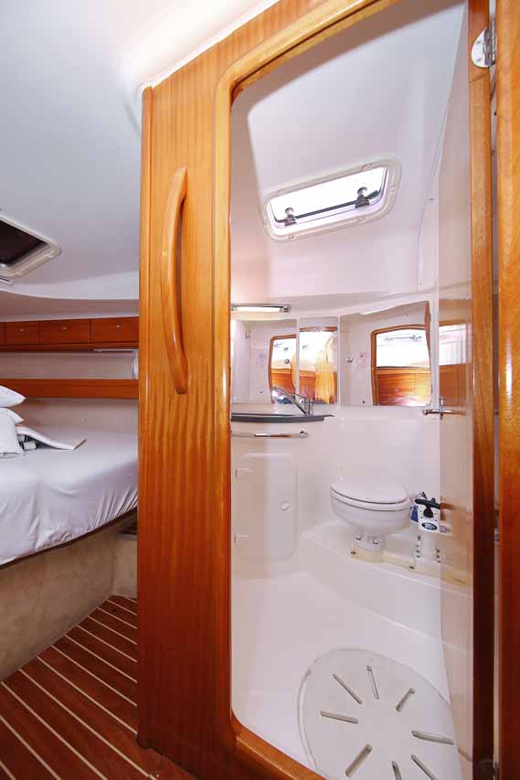 Bavaria 39 Cruiser — photo 18