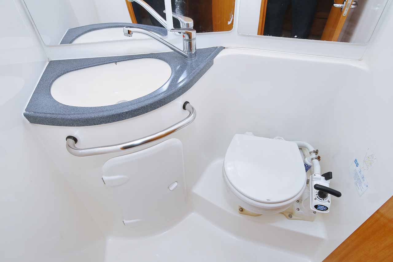 Bavaria 39 Cruiser — photo 19