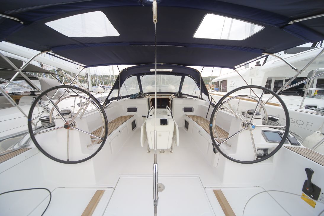 Sun Odyssey 509 - 5 + 1 cab. — photo 4