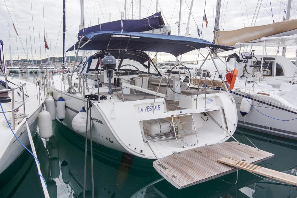 Bavaria Cruiser 56 - 5 + 1 cab. — photo 3