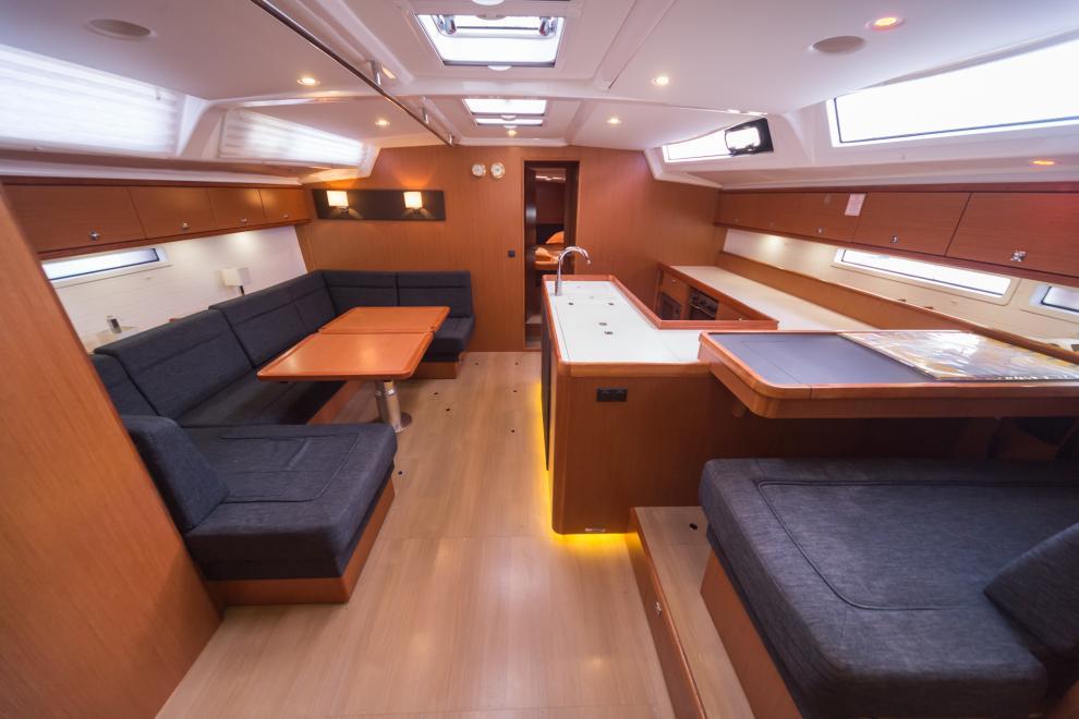 Bavaria Cruiser 56 - 5 + 1 cab. — photo 11