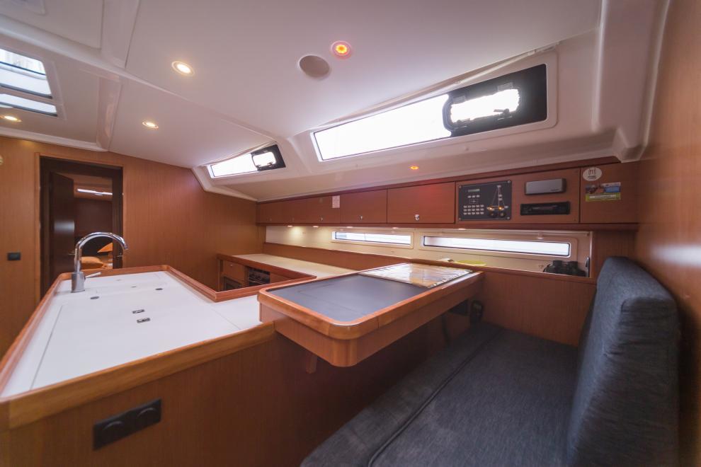 Bavaria Cruiser 56 - 5 + 1 cab. — photo 12
