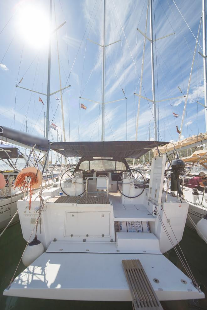 Dufour 460 GL — photo 3
