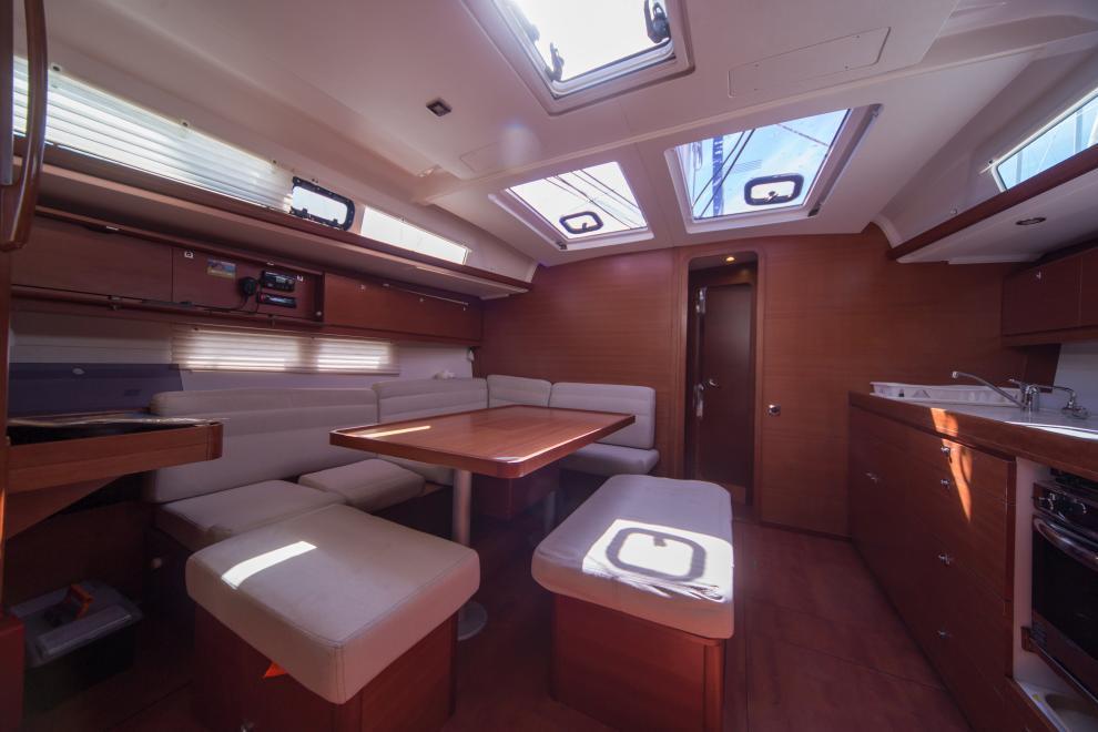 Dufour 460 GL — photo 10