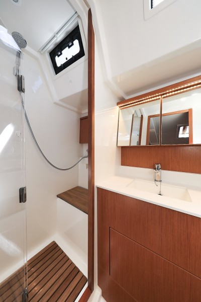 Bavaria C45 Style — photo 14