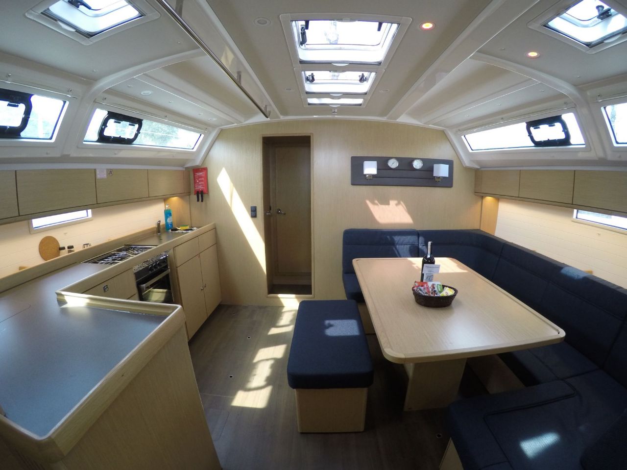Bavaria Cruiser 46 - 4 cab. — photo 18
