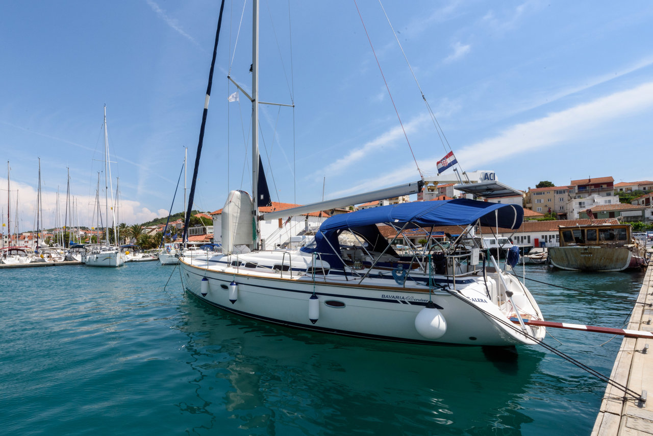 Bavaria 46 Cruiser — photo 3