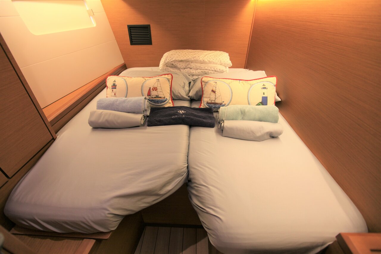 Jeanneau 54 - 3 cab. — photo 13
