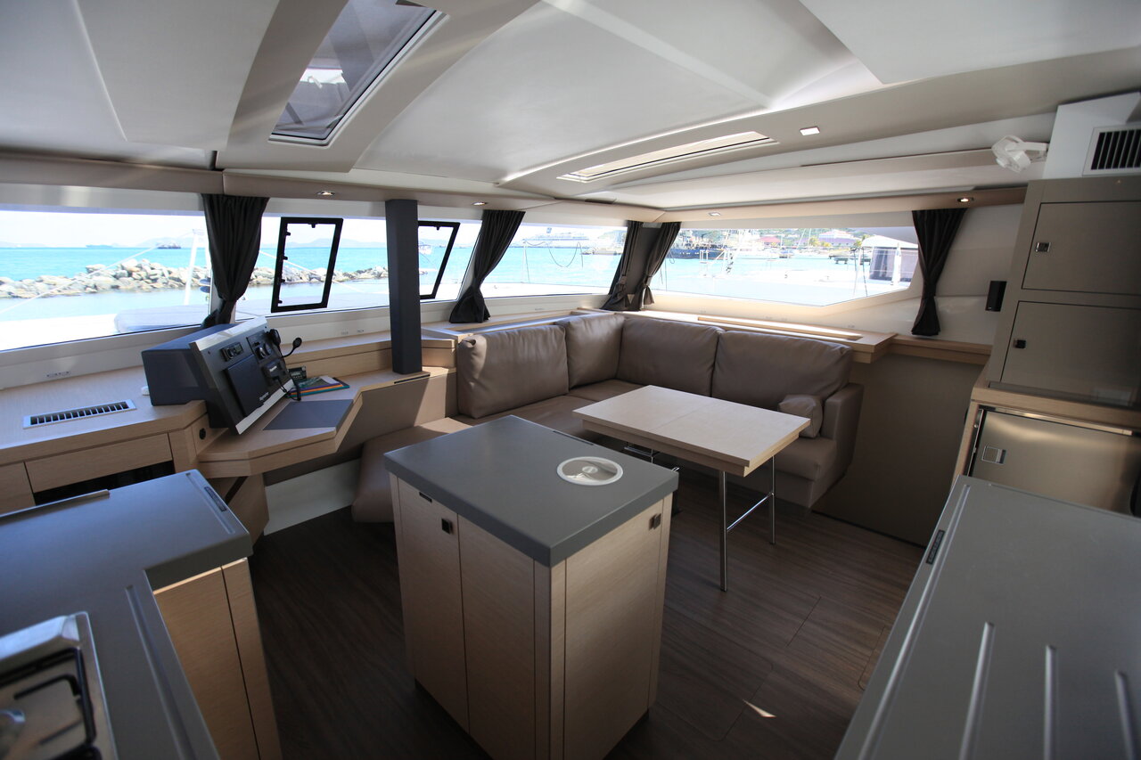 Fountaine Pajot Saona 47 Quintet - 5 + 1 cab. — photo 16
