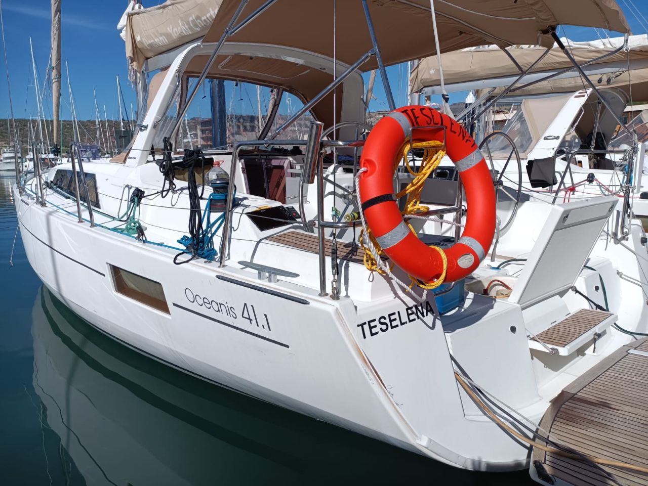 Oceanis 41.1 — photo 3