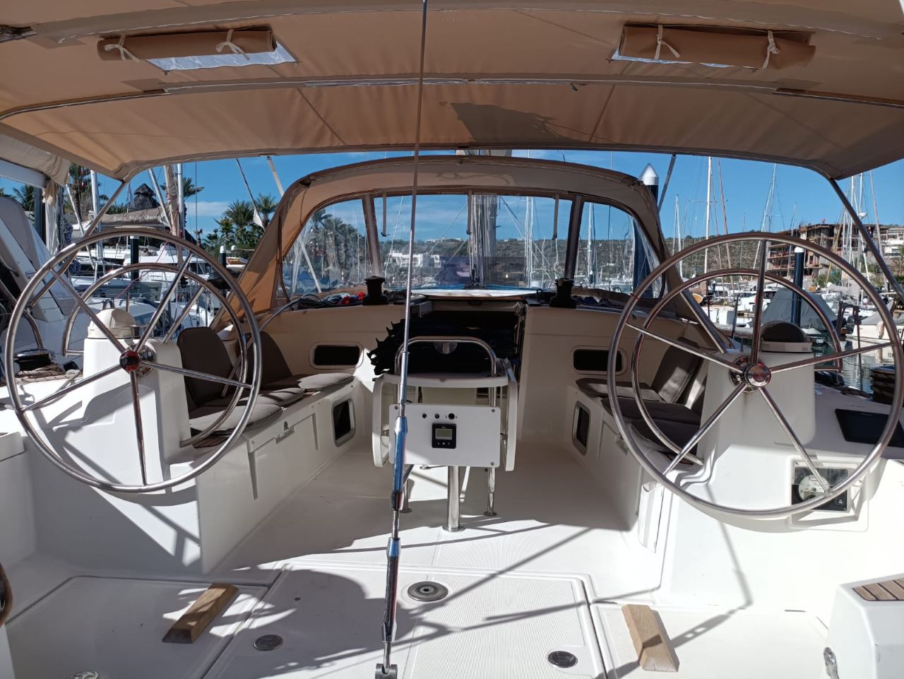 Sun Odyssey 519 - 5 + 1 cab. — photo 5