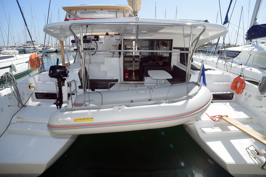 Lagoon 42 - 4 + 2 cab. — photo 20
