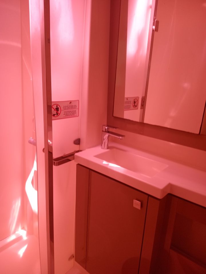 Fountaine Pajot Saona 47 Quintet - 5 + 1 cab. — photo 5