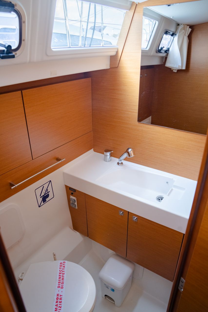 Sun Odyssey 479 - 4 cab. — photo 8