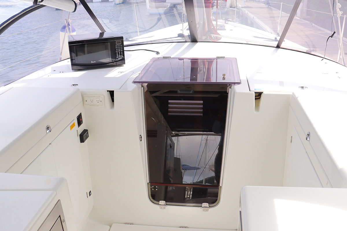 Sun Loft 47 - 6 + 1 cab. — photo 13