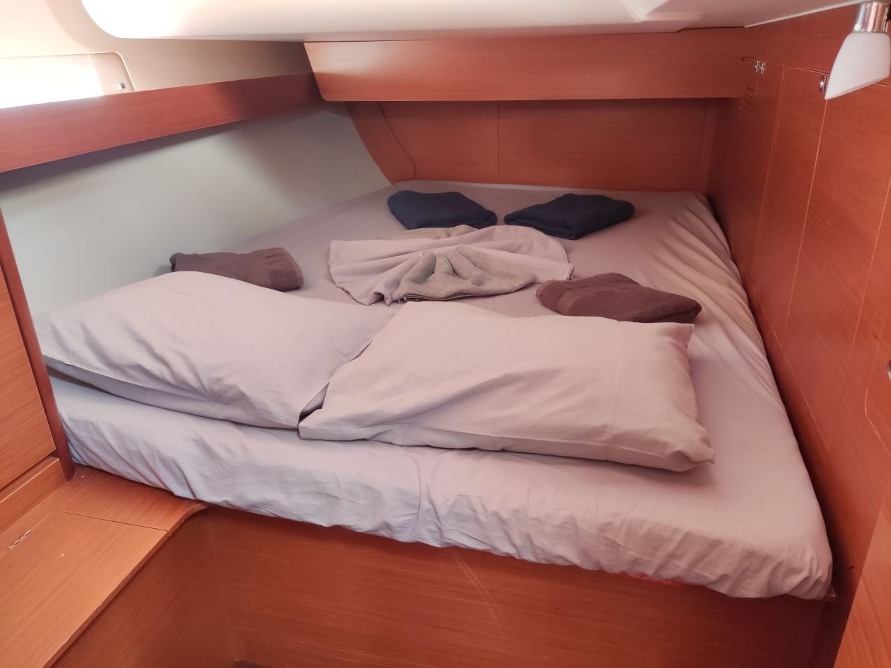 Dufour 460 GL — photo 9
